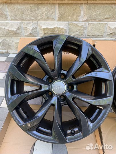 Оригинальные диски на Audi (R18)