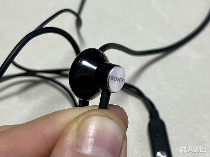 Наушники Sony STH-30