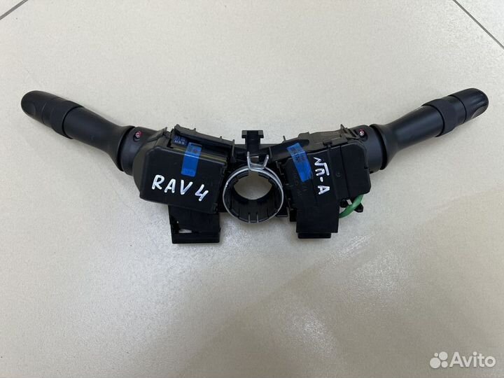 Подрулевые переключатели Toyota RAV4