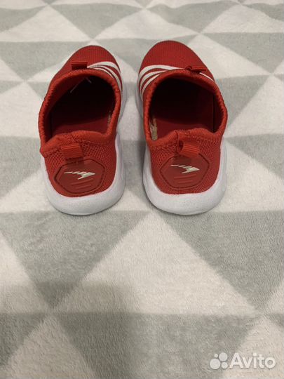 Костюм джинсы кроссовки 26