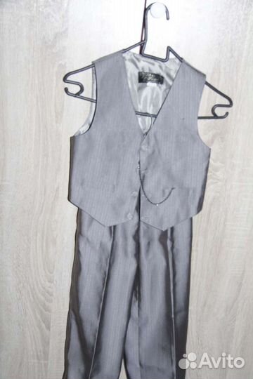 Школьный костюм жилетка+брюки для мальчика