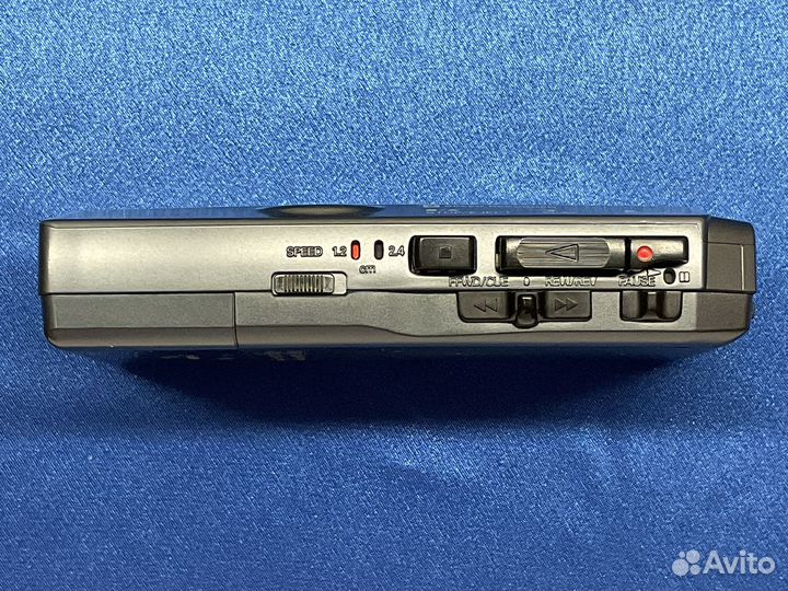 Кассетный плеер sanyo