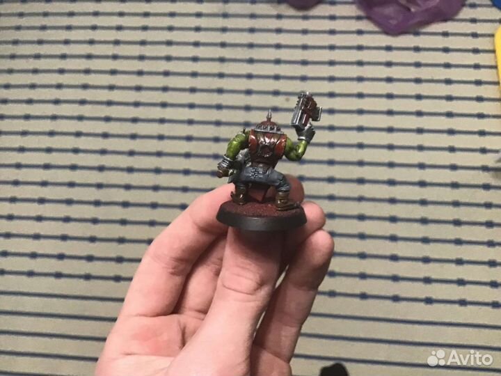 Warhammer 40K: Ork Boys