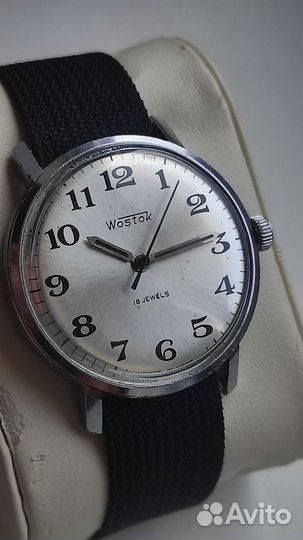 Часы СССР Восток механические