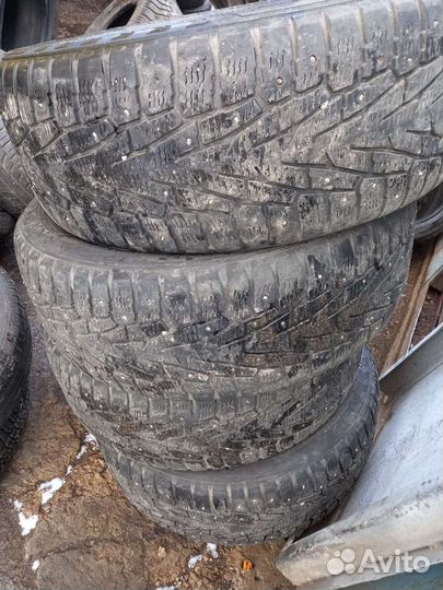 2 колеса 19 дюймов. 235/50/19