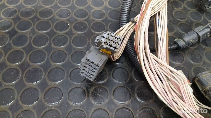 Проводка правой двери Man TGA, Man TGS, Man TGX