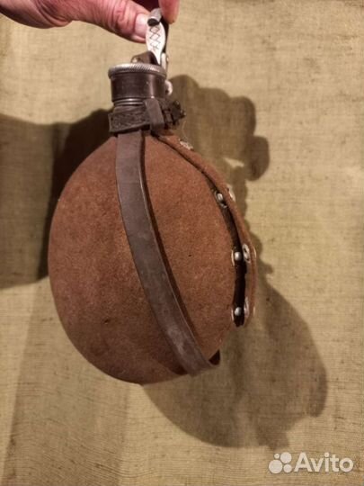 Фляжка армейская