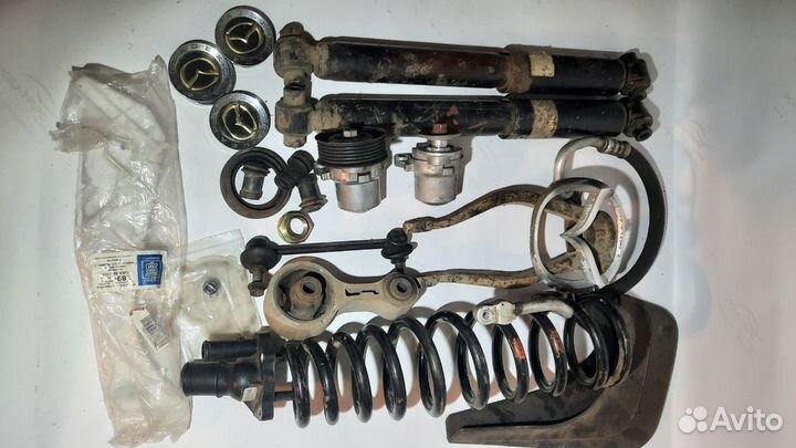 Запчасти Mazda