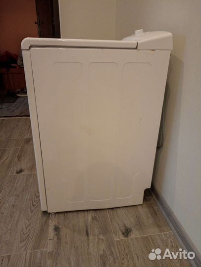 Стиральная машина с вертикальной загрузкой