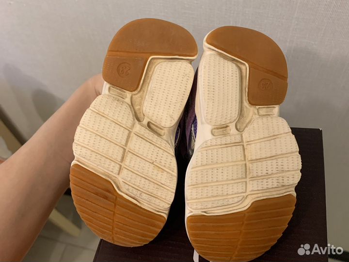 Кроссовки детские