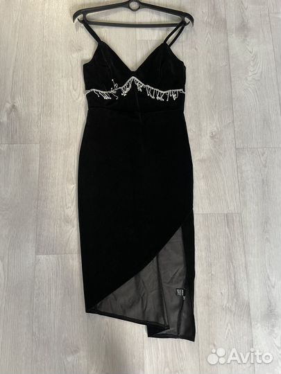 Платье вечернее