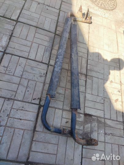 Подножки на УАЗ патриот