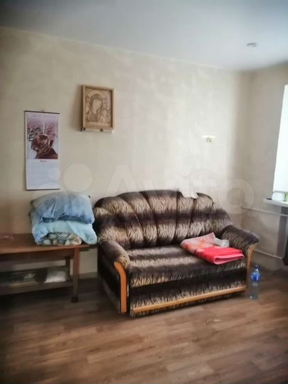 Комната 35 м² в 2-к., 2/4 эт.