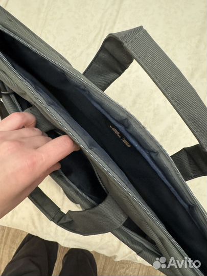 Сумка для ноутбука Rivacase Германия серо-зеленая