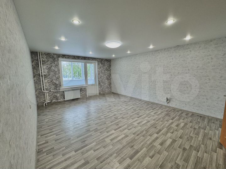 3-к. квартира, 80 м², 1/11 эт.