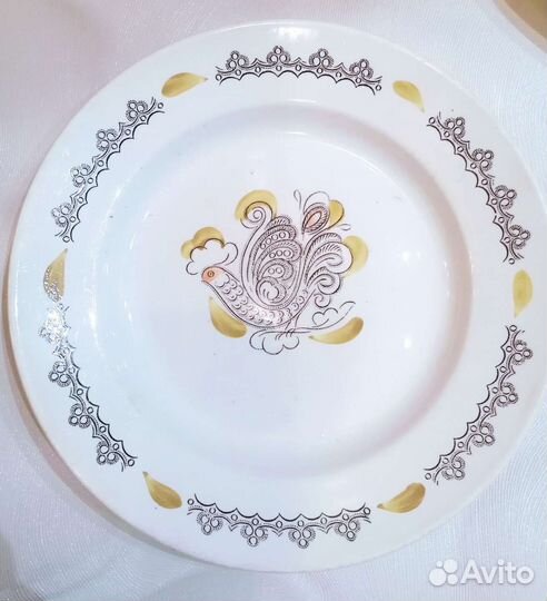Большая тарелка блюдо