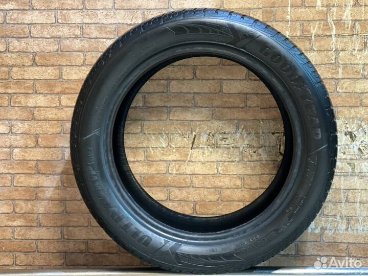 Goodyear UltraGrip Performance Gen-1 245/45 R17