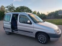 Citroen Berlingo 1.4 MT, 1999, 270 000 км, с пробегом, цена 325 000 руб.