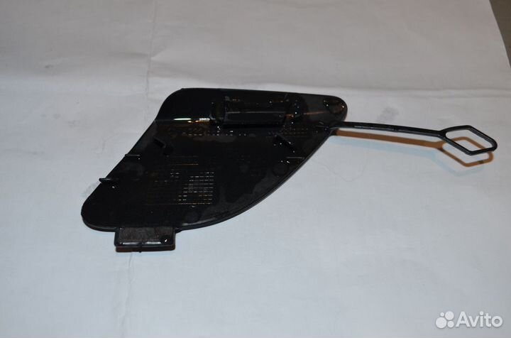 Заглушка буксировочного крюка Mercedes