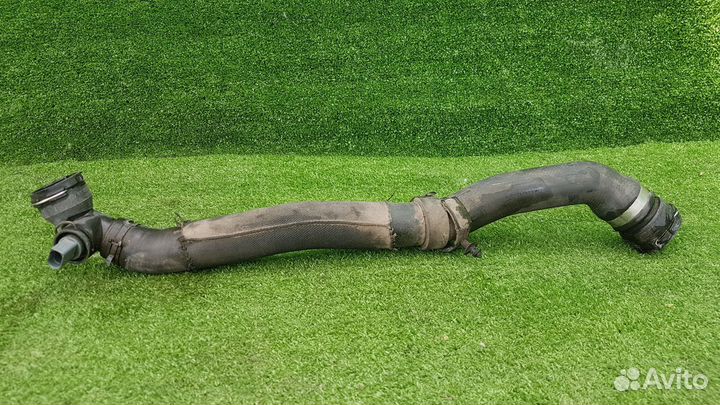 Патрубок радиатора volkswagen Passat B6 BZB