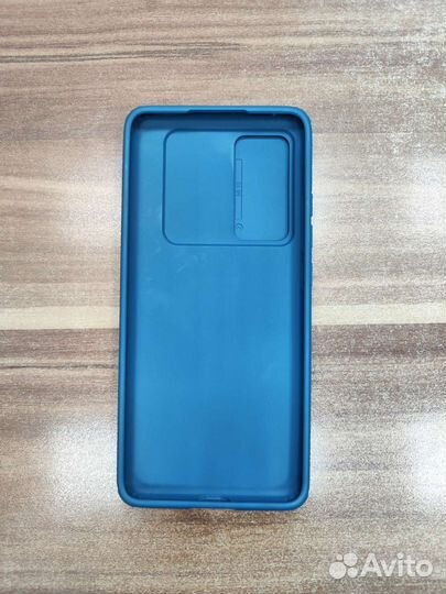 Продам чехол на Xiaomi Mi 12