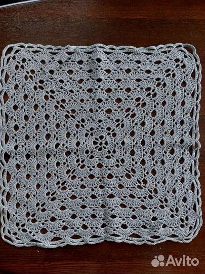 Коллекция вязаных салфеток