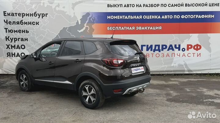 Козырек солнцезащитный левый Renault Kaptur 820155