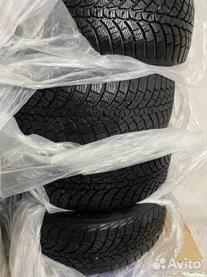 Kumho WinterCraft WP71 215/55 R17 98V