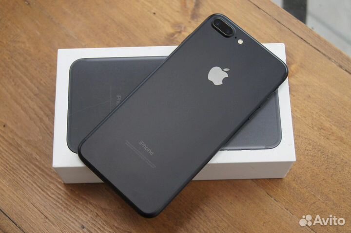 Телефон iPhone 7 Plus 256Gb Ростест