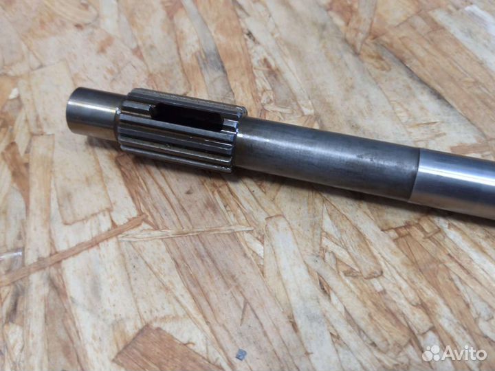 Гребной вал tohatsu 9.9,15, 18,2/4т 362-64211-0