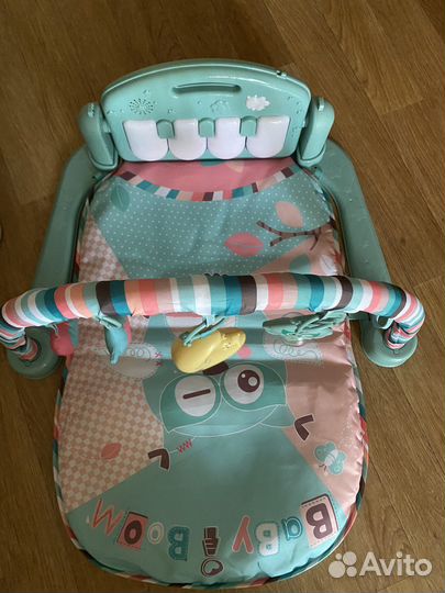 Развивающий коврик с пианино