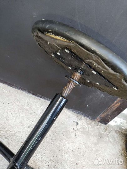 Стул барабанщика, пианиста