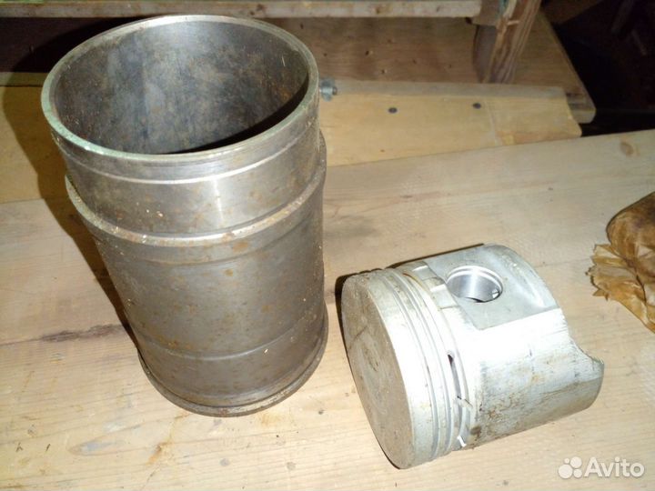 Поршневая УАЗ СССР