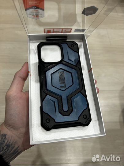 Защитный чехол UAG для iPhone 15 Pro Max