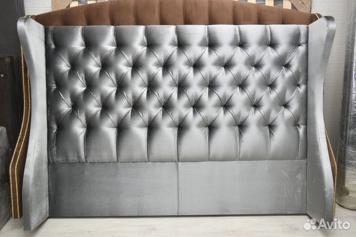 Кровать с подъемным механизмом