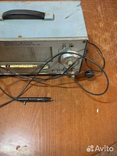 Генератор сигналов высокочастотный г4-102