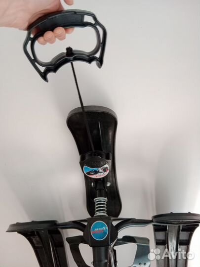 Продам снегокат детский