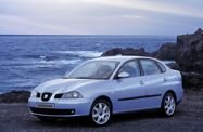SEAT Cordoba II (2003—2006) Седан