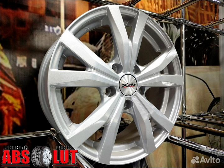 Новые литые диски R16 на Renault Duster