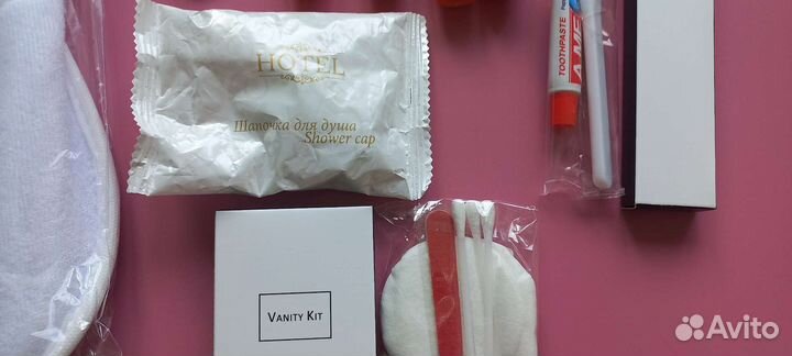 Дорожный набор косметики