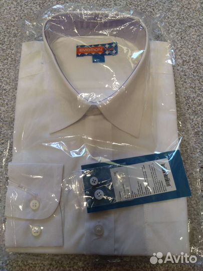 Рубашка для мальчика белая (128) новая