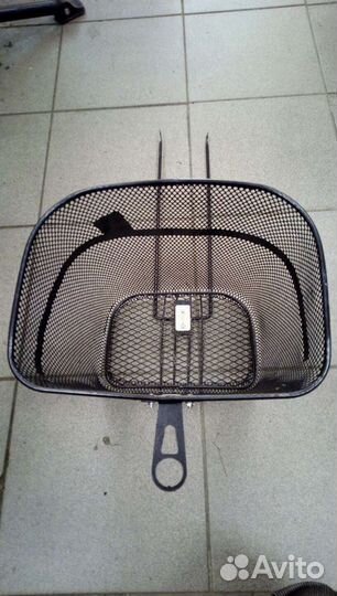 Корзина, фонарь, педали, насос, колодки, заплатки