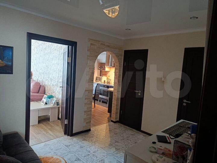 2-к. квартира, 67 м², 8/12 эт.