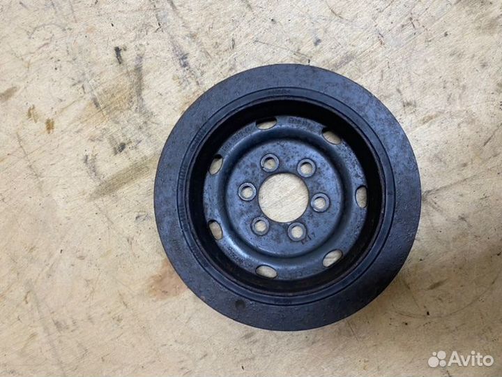 Шкив коленвала Land Rover Discovery 3 L319 2.7