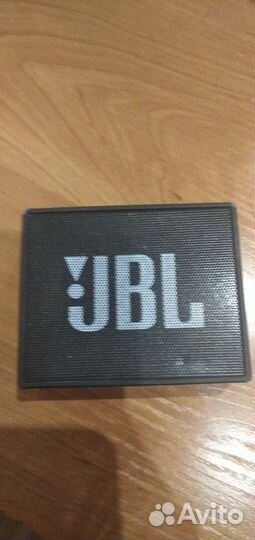 Колонка JBL GO