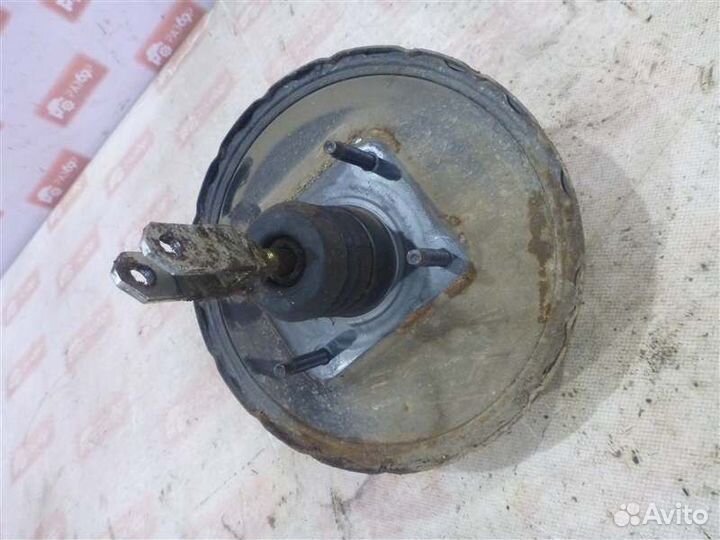 Вакуумный усилитель Nissan Primera P10 CR20 1993