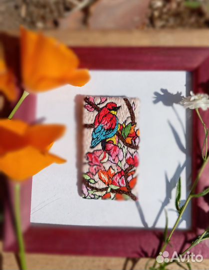 Витраж в нитках. Птичка