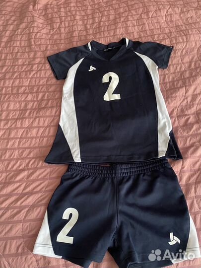 Волейбольная форма на девочку