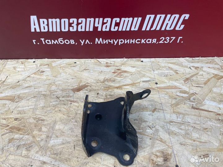 Кронштейн балки задний правый LADA X-Ray