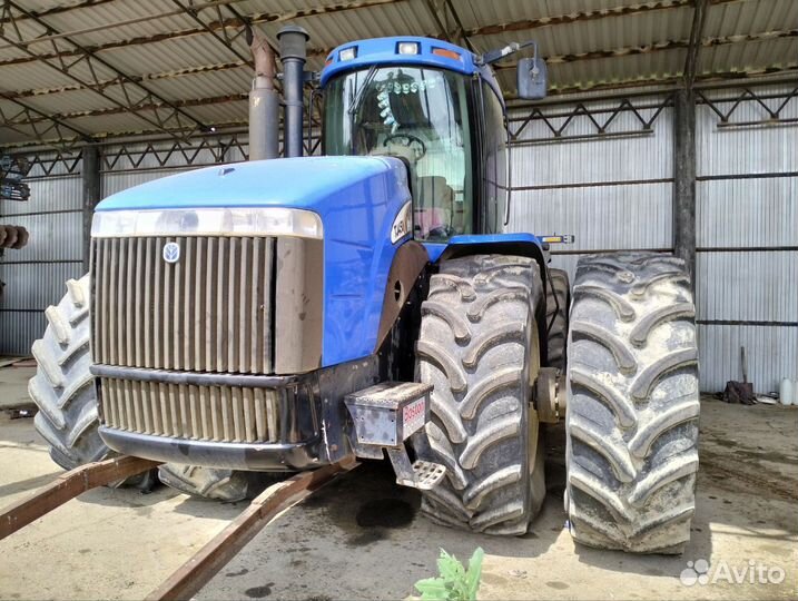 Трактор New Holland TJ430, 2006